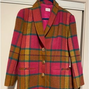 Beautiful Vintage Neiman Marcus. Tags still attached. Wool,Polyester, & Acry LG